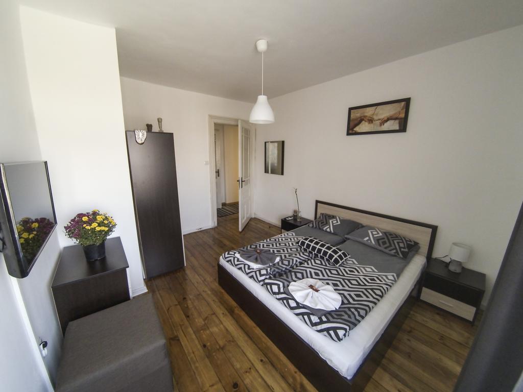 Graf Ignatiev - 3Br Apart Sofia Esterno foto
